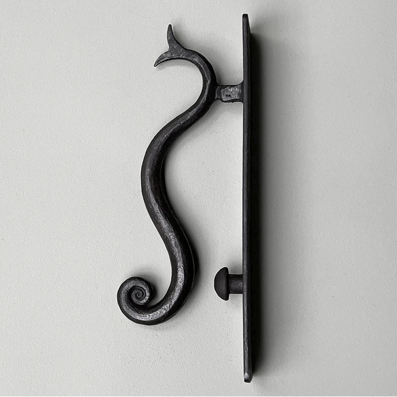 9.2 "Poisson Heurtoir" Door Handle