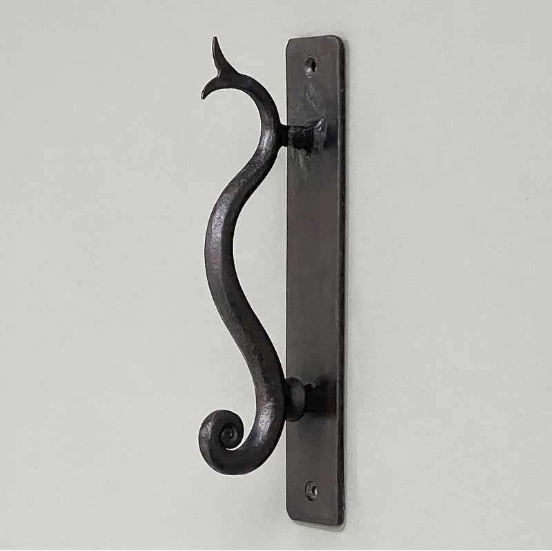 9.2 "Poisson Heurtoir" Door Handle